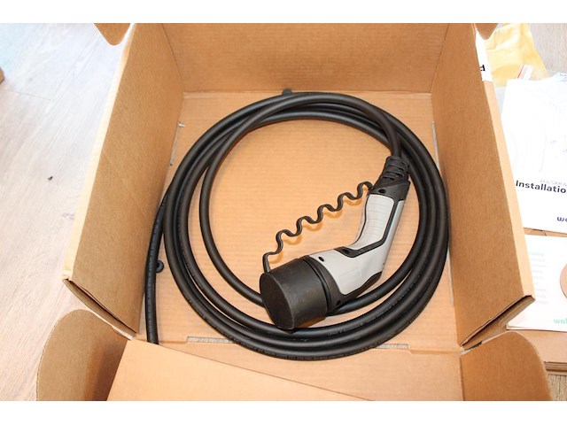 Autolader wallbox 2 black pulsar plus met laadkabel. nieuw in doos. - afbeelding 3 van  3