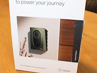 Autolader zaptec go met laadpaal en laadkabel. - afbeelding 3 van  3