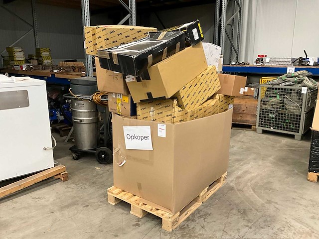 Automaterialen - afbeelding 1 van  11