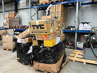 Automaterialen - afbeelding 1 van  8