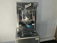 Automatic juicer sinaasappelpers - afbeelding 5 van  10