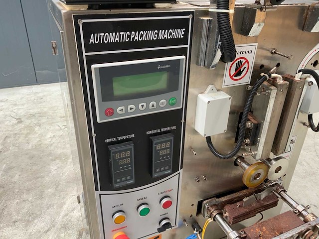 Automatic packing sachet vulmachine (c) - afbeelding 5 van  5