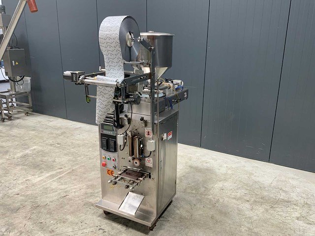 Automatic packing sachet vulmachine (c) - afbeelding 2 van  5