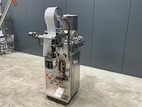 Automatic packing sachet vulmachine (c) - afbeelding 2 van  5