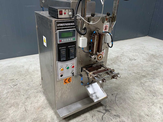 Automatic packing sachet vulmachine (c) - afbeelding 3 van  5