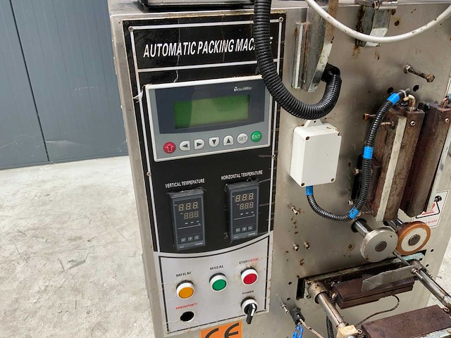 Automatic packing sachet vulmachine (c) - afbeelding 5 van  5