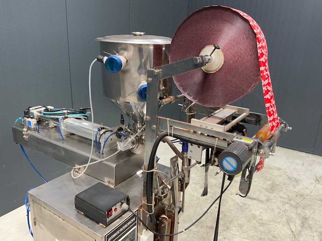 Automatic packing sachet vulmachine (c) - afbeelding 2 van  5