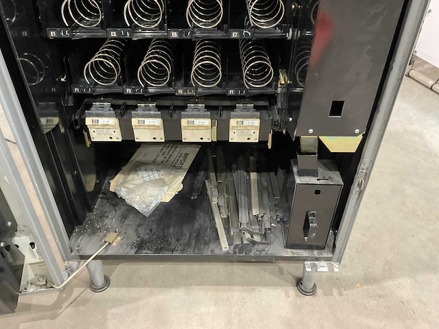 Automatic products snoepautomaat - afbeelding 3 van  15