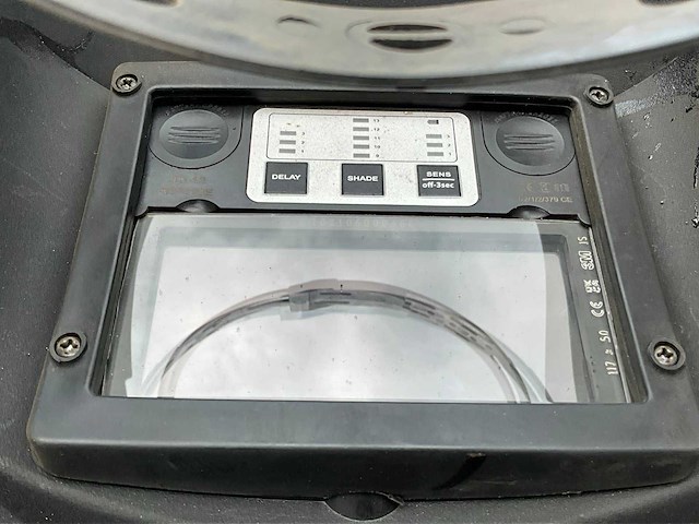 Automatisch verduisterende lashelm (2x) - afbeelding 9 van  11