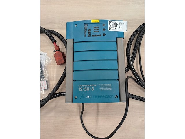Automatische acculader mastervolt, chargemaster 12/50-3 - afbeelding 1 van  13