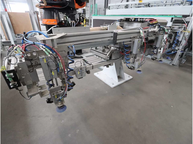 Automatische akoestisch paneel productie en verpakkingslijn - afbeelding 2 van  57