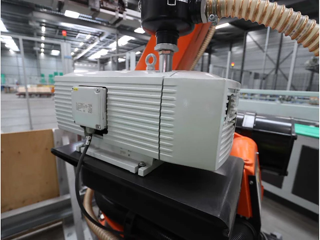 Automatische akoestisch paneel productie en verpakkingslijn - afbeelding 18 van  57
