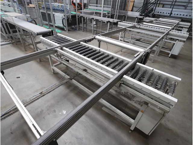 Automatische akoestisch paneel productie en verpakkingslijn - afbeelding 31 van  57