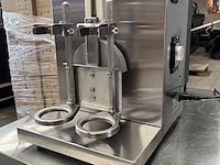 Automatische dubbele boba tea shaker machine, fest - afbeelding 2 van  3
