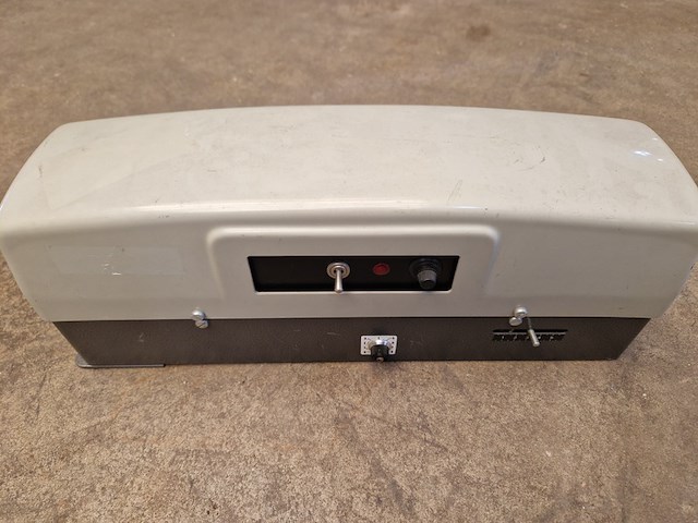 Automatische sealmachine, audion elektro, 553 - afbeelding 1 van  3