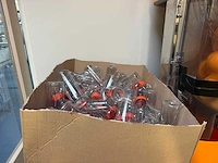 Automatische sinaasappelpers op verrijdbare kast - afbeelding 8 van  9