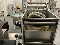 Automatische vul- en seallijn - afbeelding 8 van  22