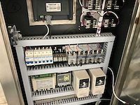 Automatische vul- en seallijn - afbeelding 9 van  22