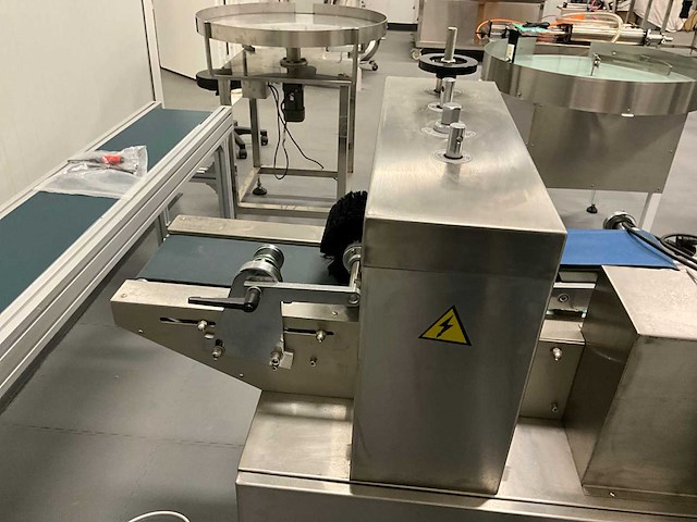 Automatische vul- en seallijn - afbeelding 13 van  22