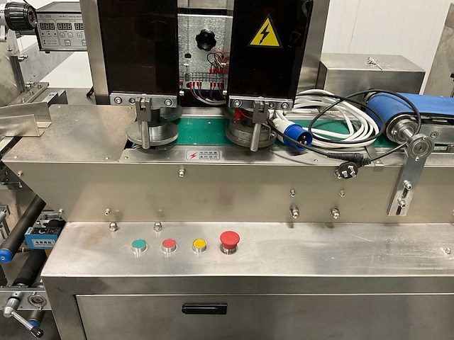 Automatische vul- en seallijn - afbeelding 21 van  22