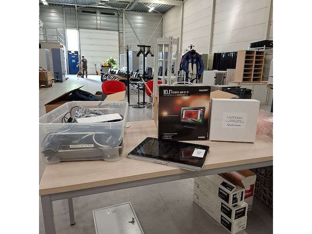 Automotive infotainment software ontwikkelingsplatform, lantronix - afbeelding 1 van  8