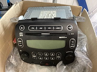 Autoradio- cd-speler - afbeelding 1 van  3