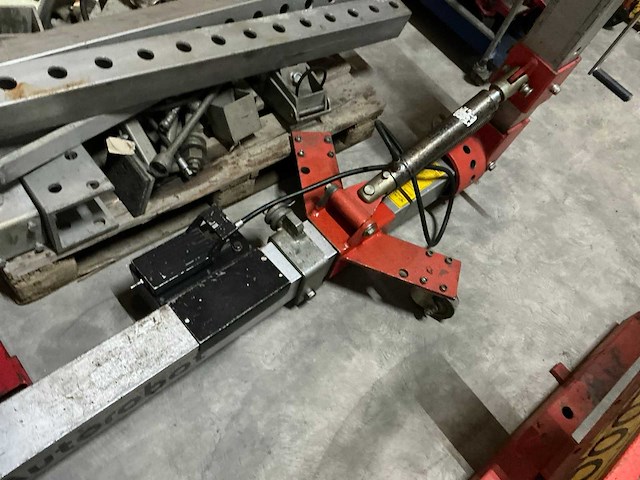 Autorobot xls-b richtbank - afbeelding 16 van  20