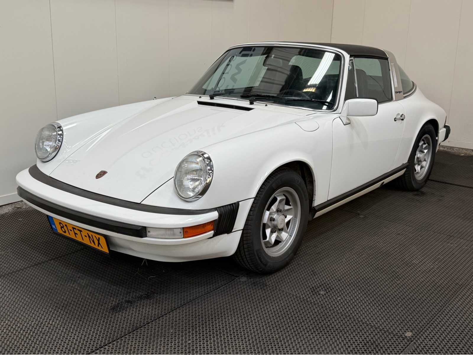 Auto’s, oldtimers, klassiekers, motorfietsen en bedrijfswagens