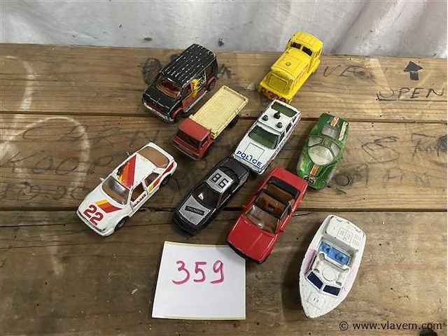 Auto's - afbeelding 1 van  3