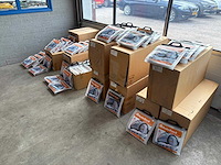 Autosock sneeuwketting/socks partij van 284 stuks velg - afbeelding 24 van  28