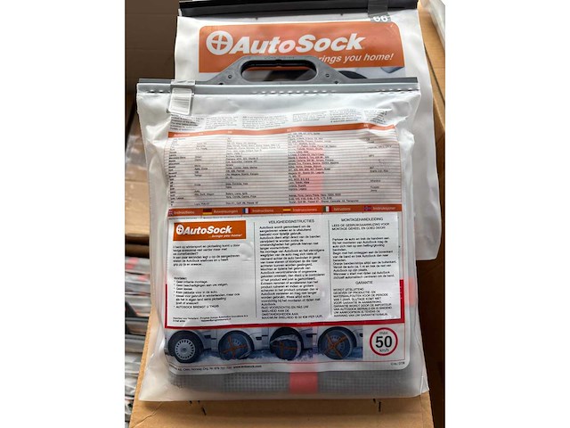 Autosock sneeuwketting/socks partij van 284 stuks velg - afbeelding 25 van  28