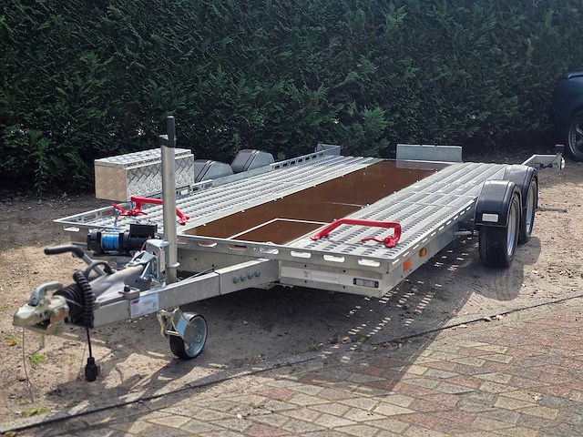 Autotransporter - luchtgeveerd unsiing - tohaco lookalike - 2024 - aanhangwagen - 2700kg - lier 2000 kg - afbeelding 13 van  19