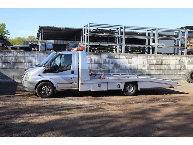 Autotransporter vrachtwagen ford transit diesel 140pk 2011 - afbeelding 1 van  1