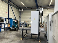 Autowell benelux - 2011 - gl2800 - industriële robotbelading