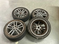 Autowiel - afbeelding 2 van  9