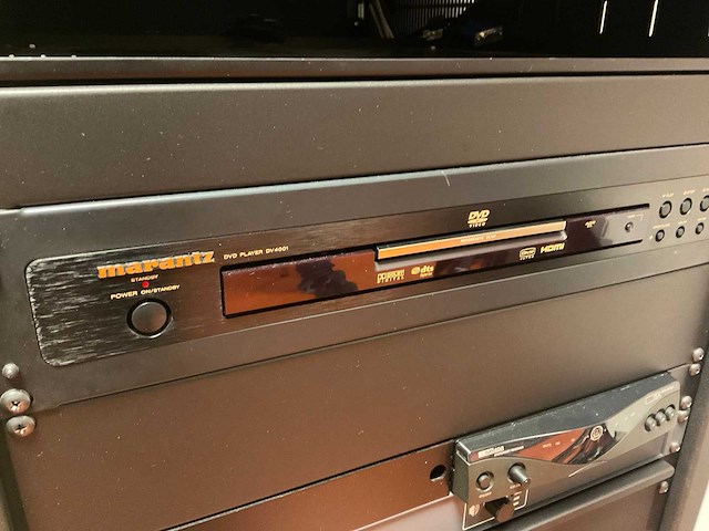 Av set - afbeelding 3 van  7