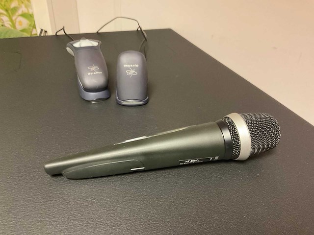 Av set - afbeelding 7 van  7