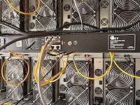 Avalon 40ft bitcoin crypto mining box complete with cables - afbeelding 2 van  12