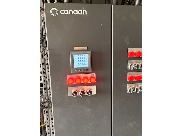 Avalon 40ft bitcoin crypto mining box complete with cables - afbeelding 4 van  12