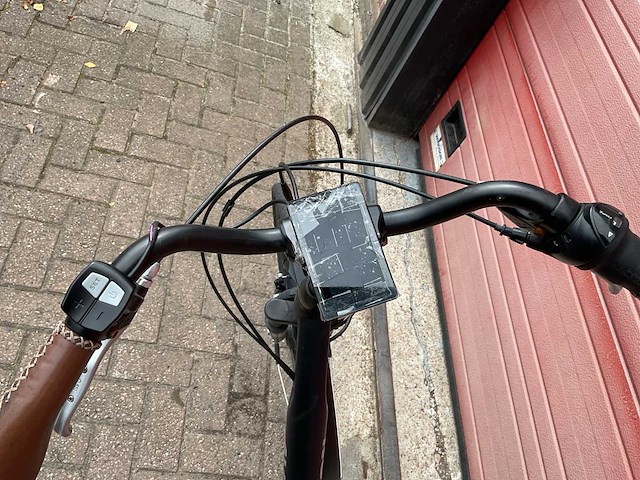 Avalon sr suntour cr8 elektrische fiets - afbeelding 5 van  9