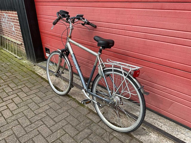 Avancer trendy city fiets - afbeelding 8 van  8