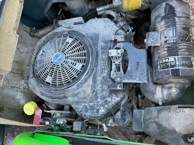 Avant 225 shovel - afbeelding 7 van  12