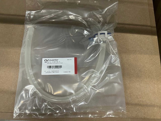 Avantor 3/8" aqg naar plu w/c flex en 3/8" y ontwerp batch slang - afbeelding 1 van  9
