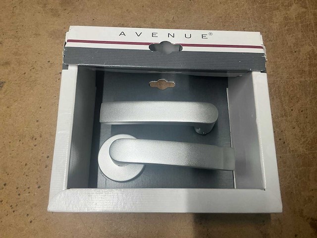 Avenue blok deurkruk set rond rozet aluminium (43x) - afbeelding 1 van  7