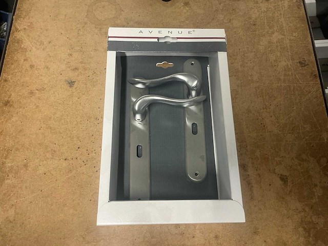 Avenue claudio deurkrukset mat chroom 56mm (13x) - afbeelding 1 van  5