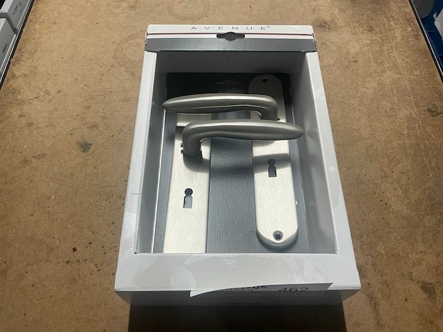 Avenue niels deurkruk 56mm rvs (8x) - afbeelding 1 van  5