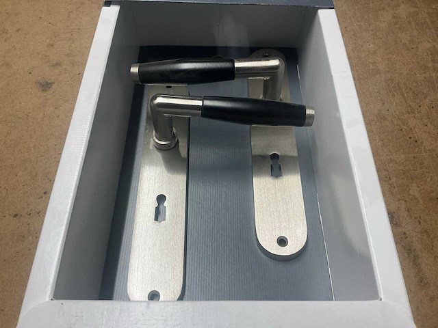 Avenue nostalgie deurkruk set 56mm mat nikkel (38x) - afbeelding 3 van  7
