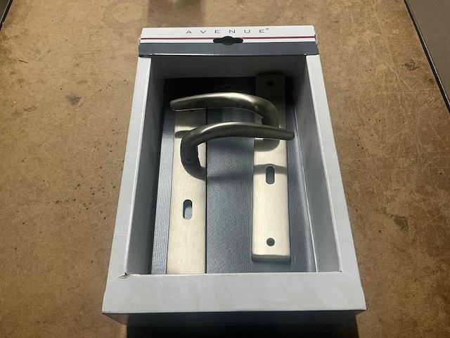 Avenue vola deurkrukset 56mm mat nikkel (10x) - afbeelding 1 van  5