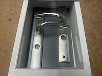 Avenue vola wc deurkruk set 63/8mm mat nikkel (37x) - afbeelding 3 van  7