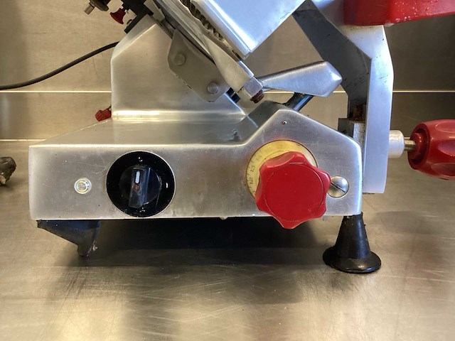 Avery berkel aip 33 vlees snijmachine - afbeelding 12 van  14